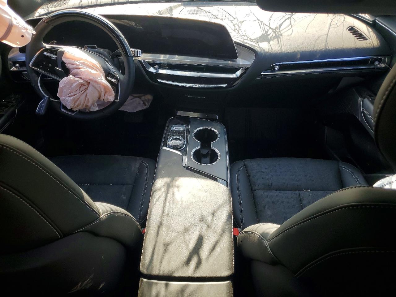 Cadillac LYRIQ Luxury
