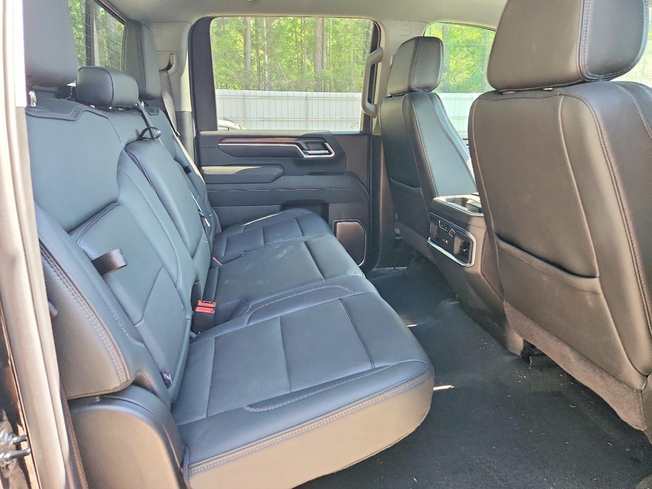 GMC Sierra K2500 Denali