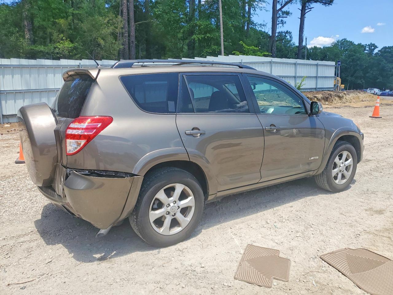 Toyota RAV4 Limited