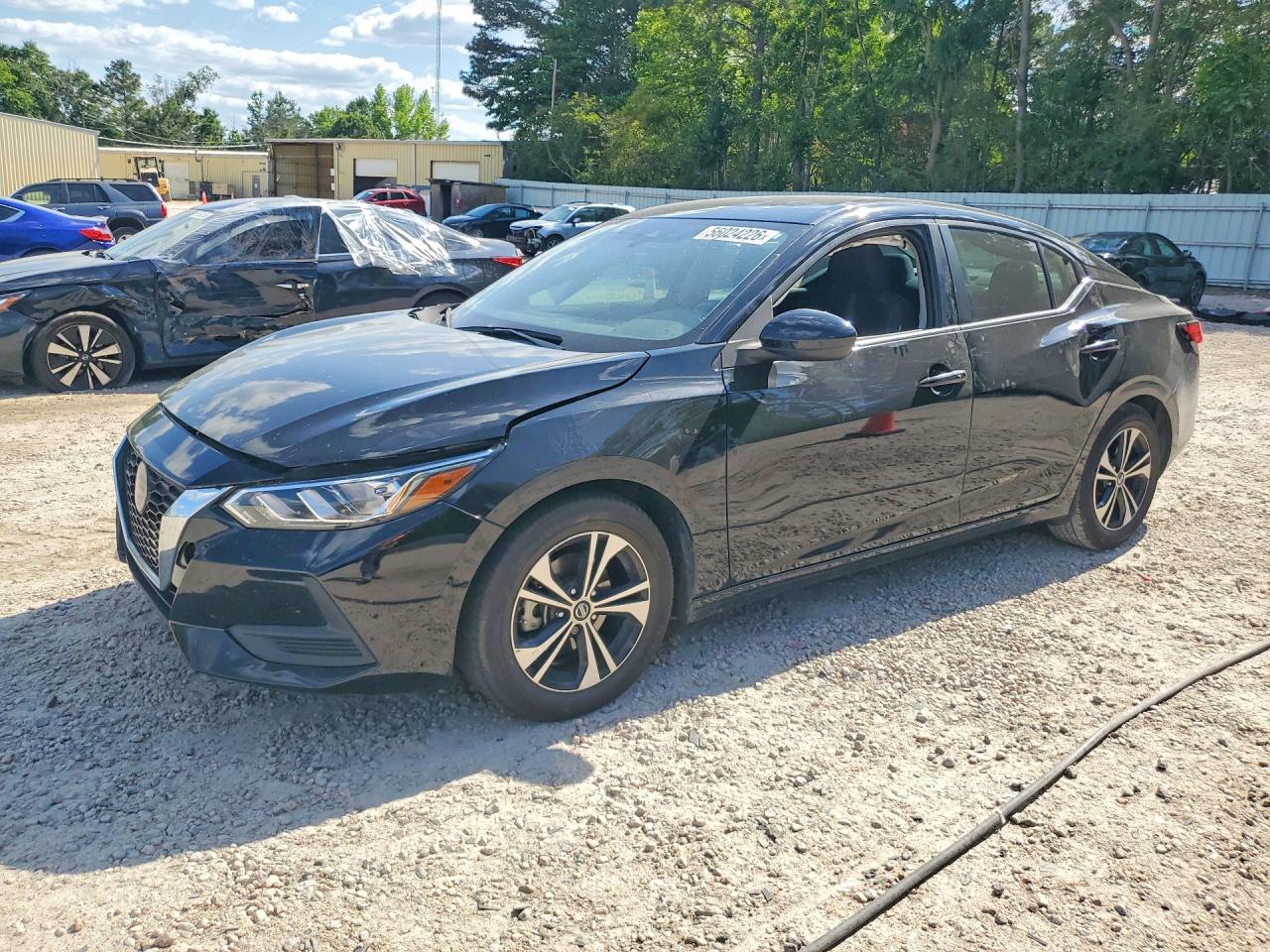 Salvage Nissan Sentra Image