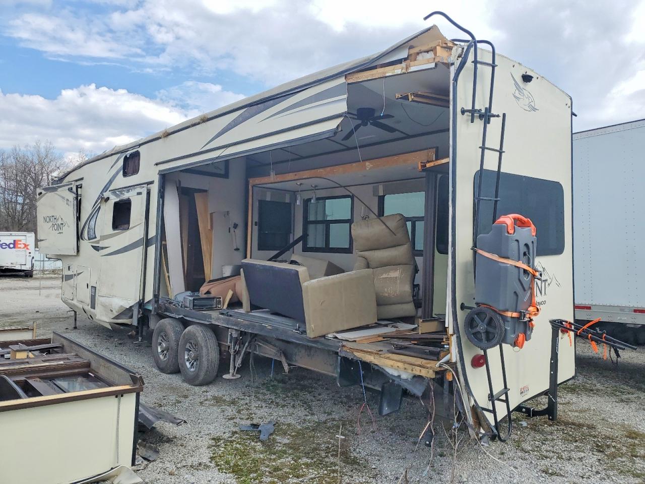 Jayco North Poin