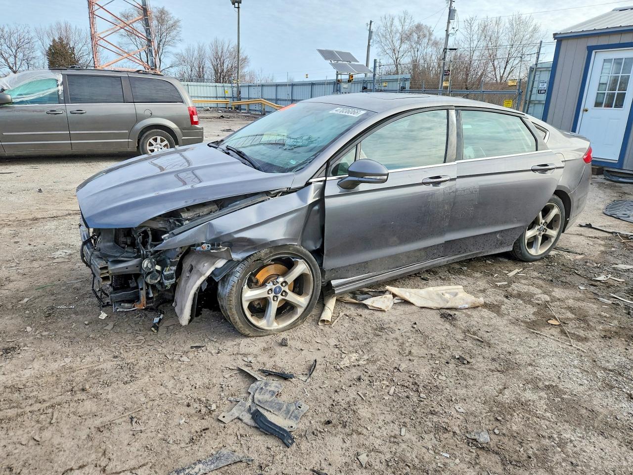 Salvage Ford Fusion Image