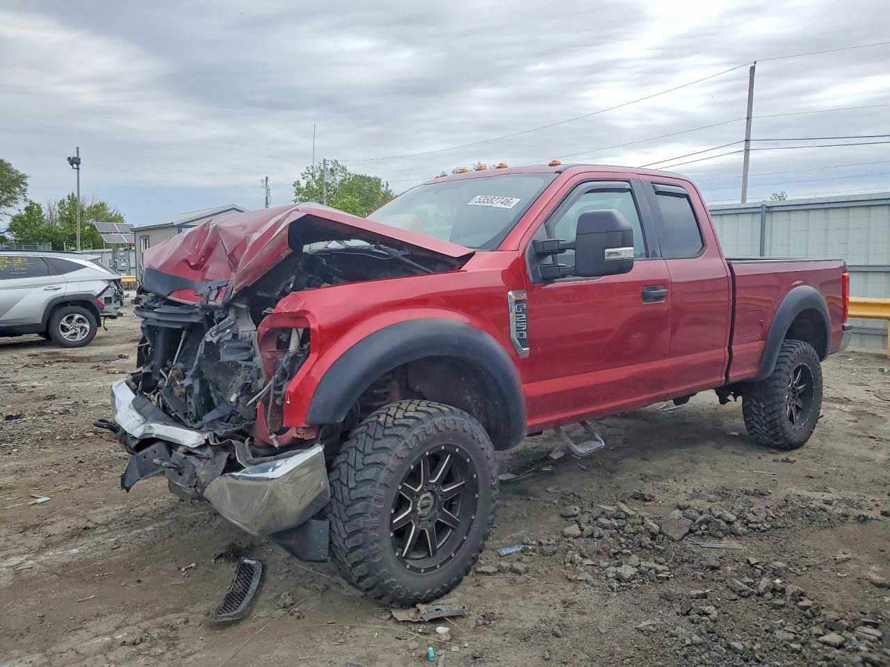 Salvage Ford F-250 Image