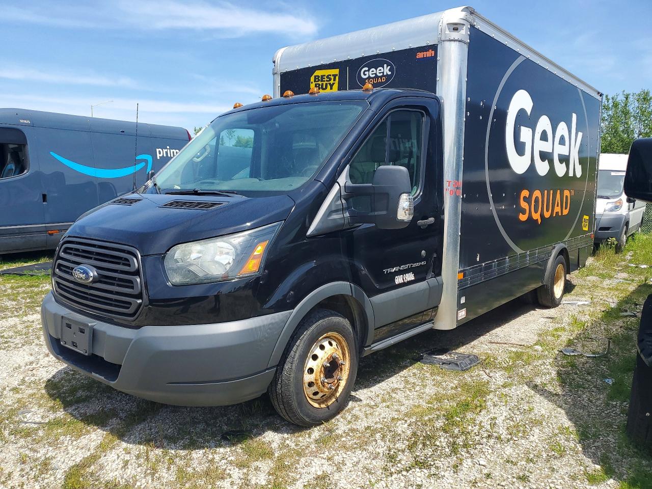 Salvage Ford Transit Image