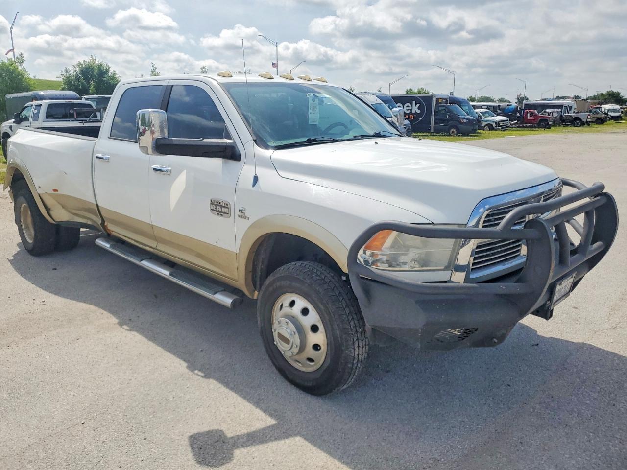 Salvage Dodge Ram 3500 Image
