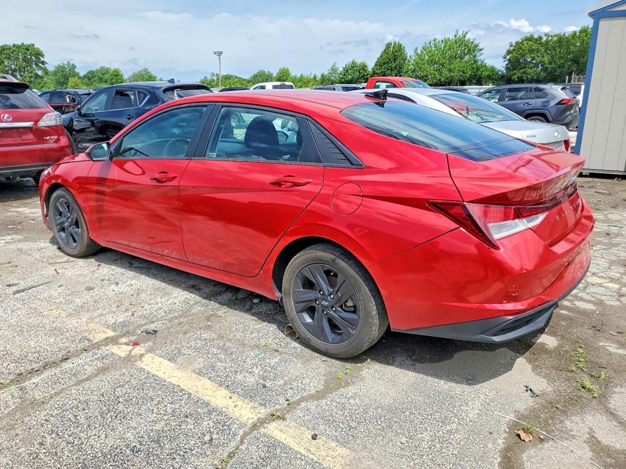 Hyundai ELANTRA Sel