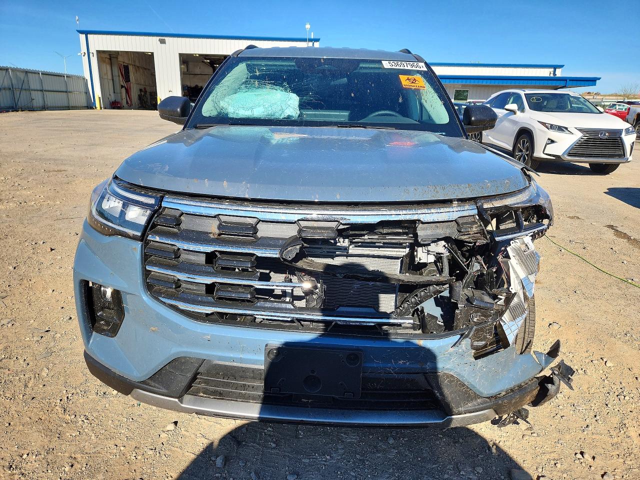 Ford Explorer Active