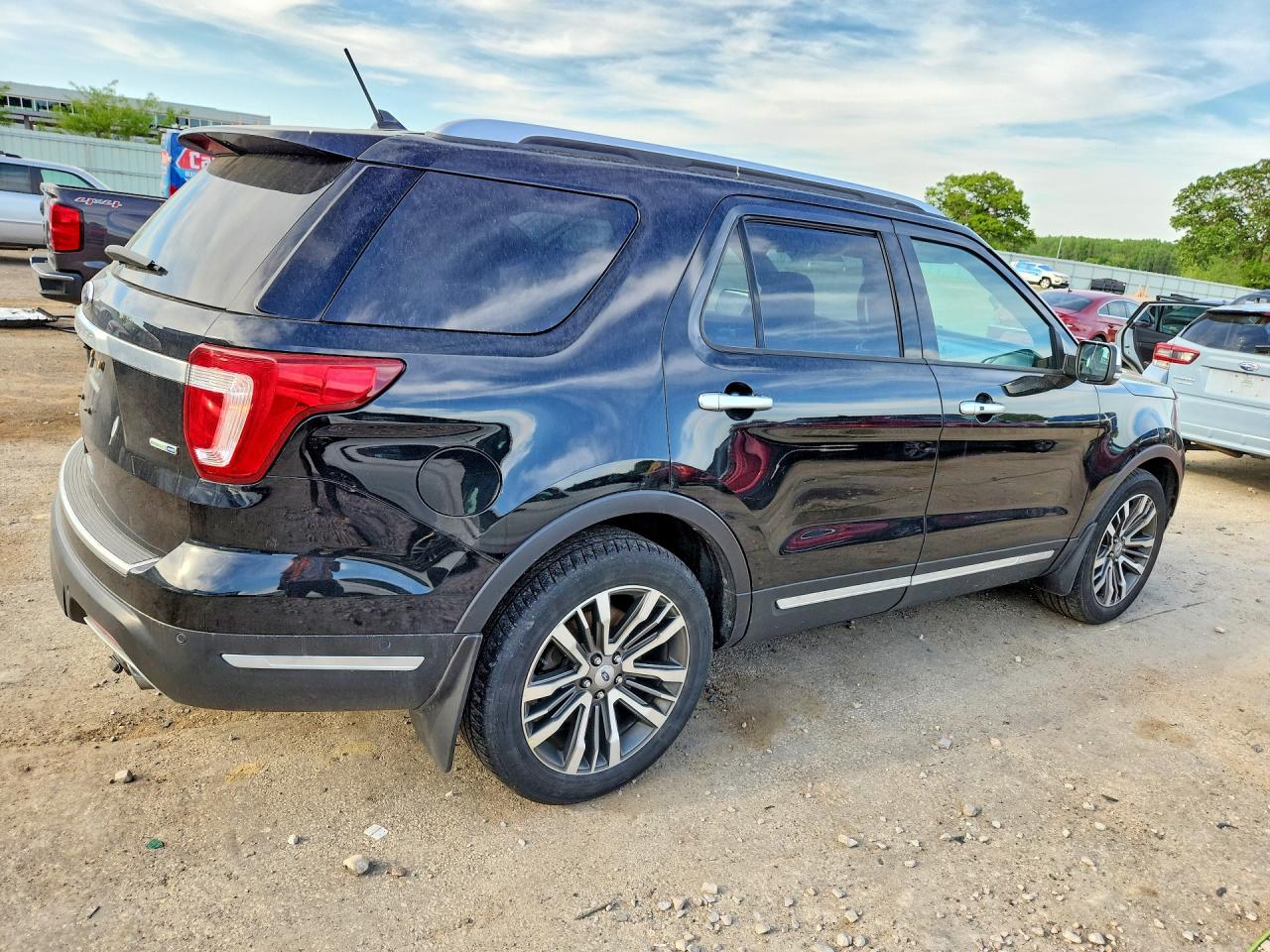 Ford Explorer Platinum