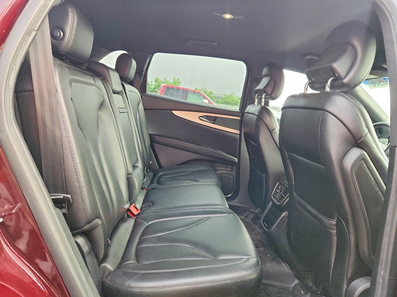 Lincoln MKX Premiere