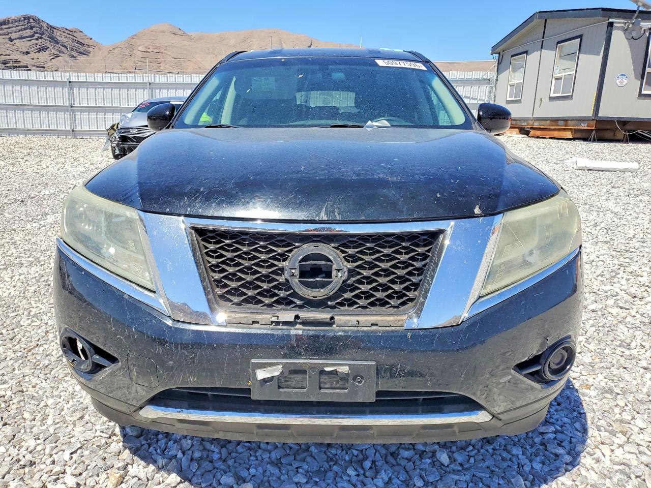 Nissan Pathfinder S