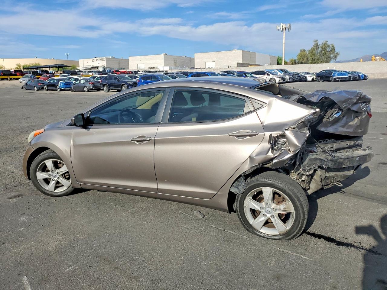 Hyundai ELANTRA Gls