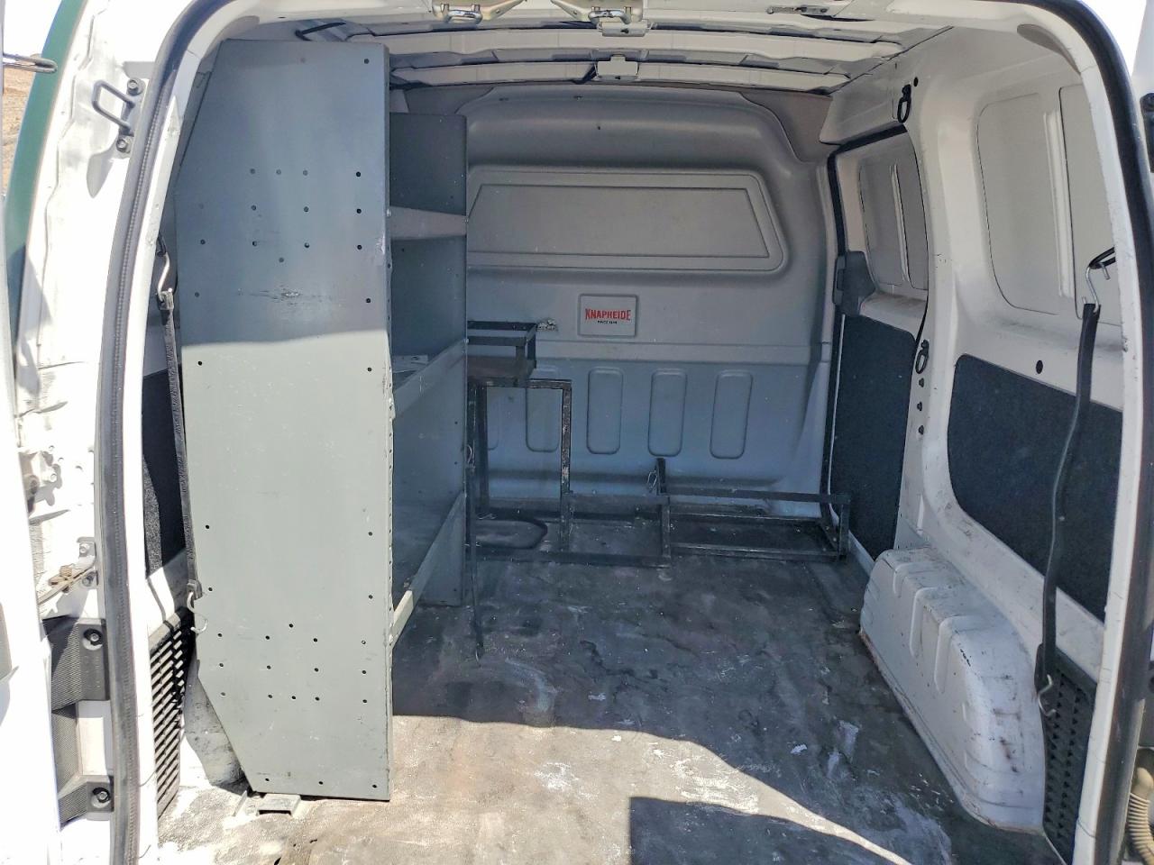 Nissan Nv S