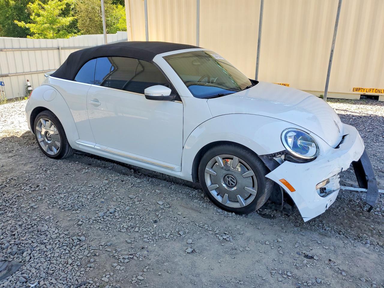 Volkswagen Beetle S