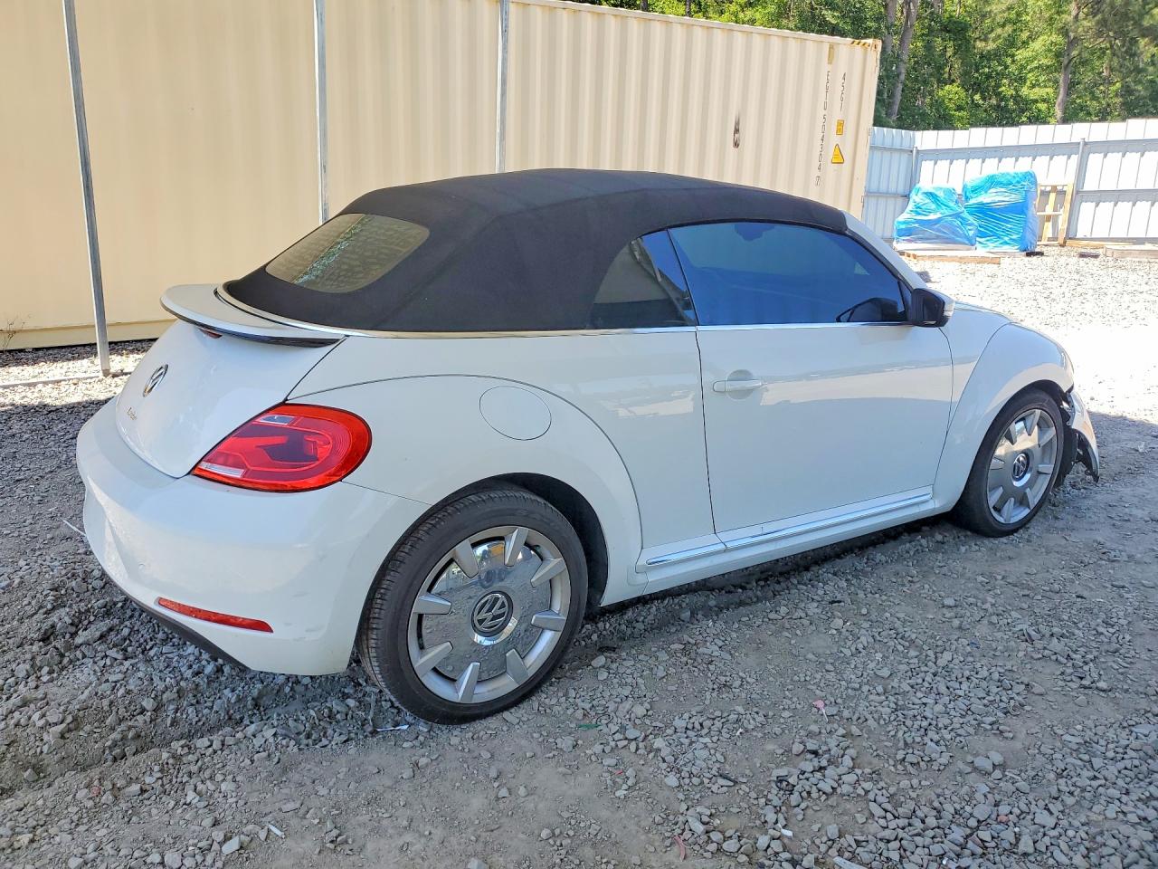 Volkswagen Beetle S