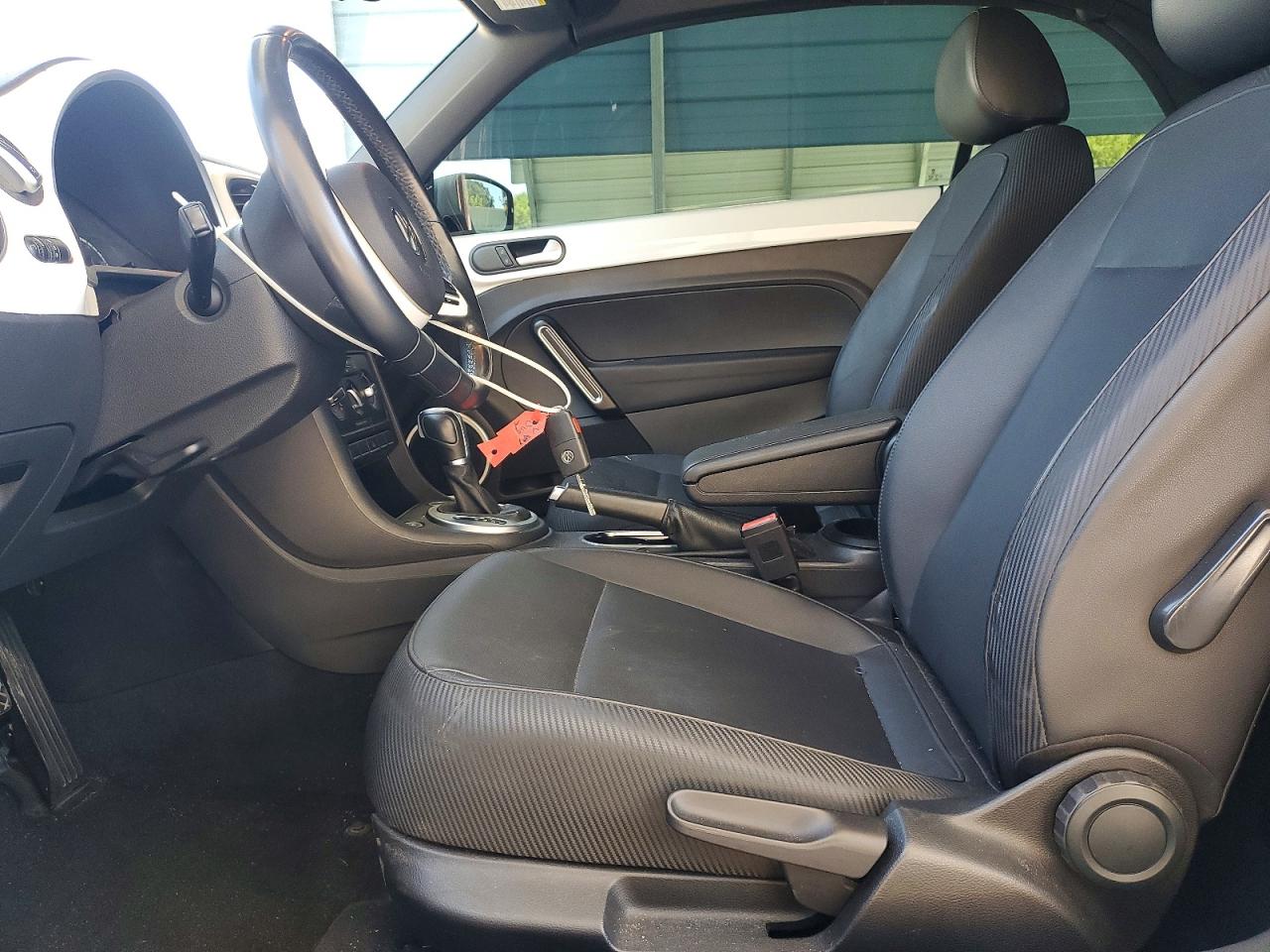 Volkswagen Beetle S