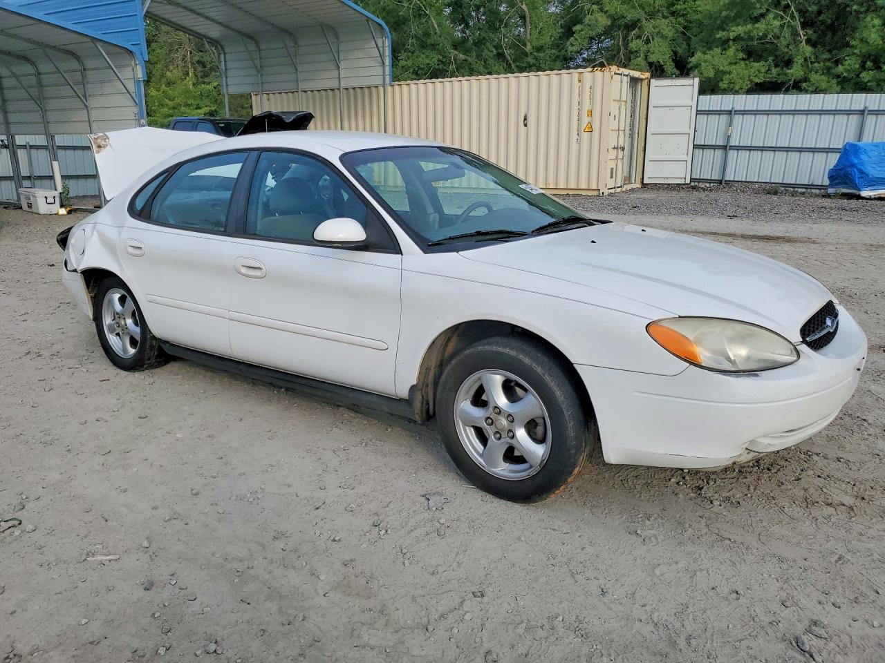 Ford Taurus Se