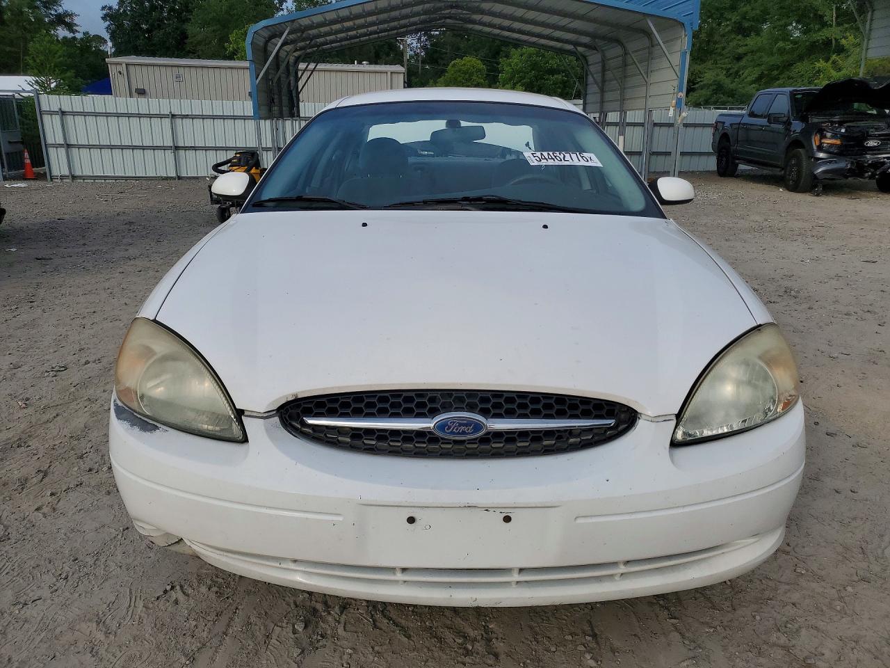 Ford Taurus Se