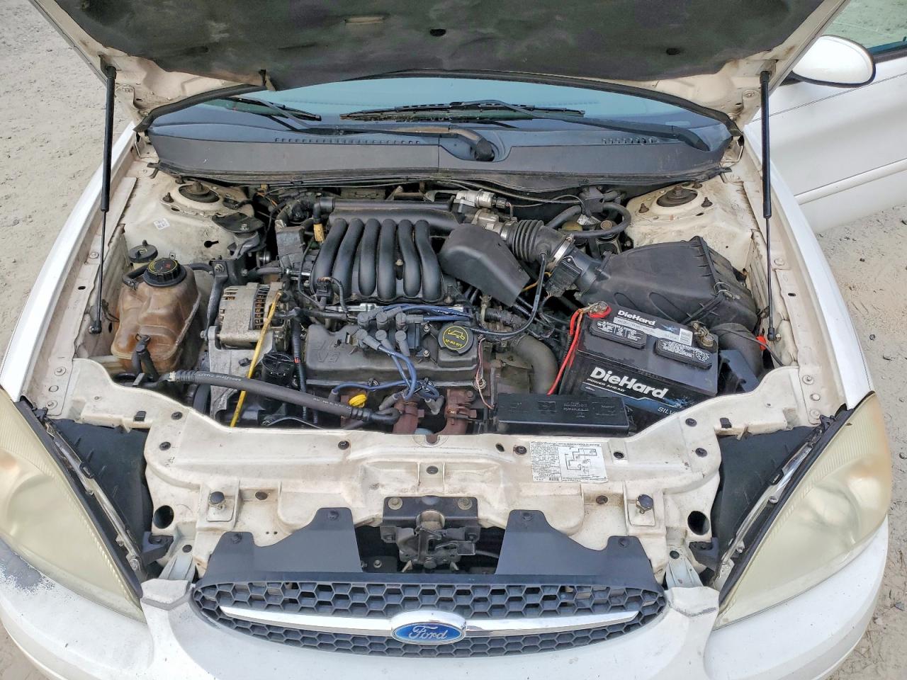 Ford Taurus Se