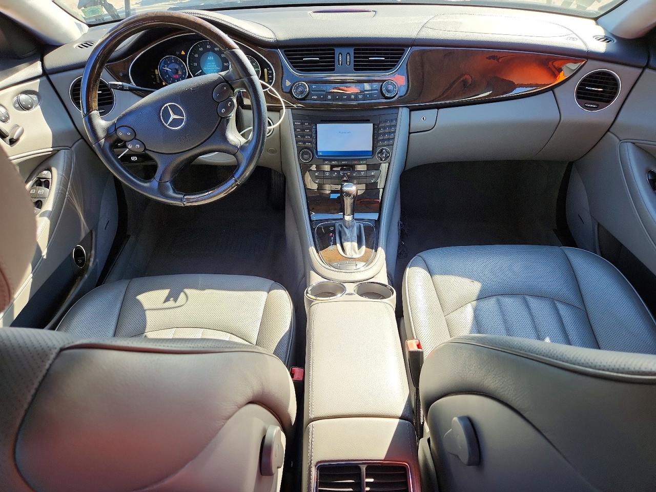 Mercedes-Benz Cls-class 550