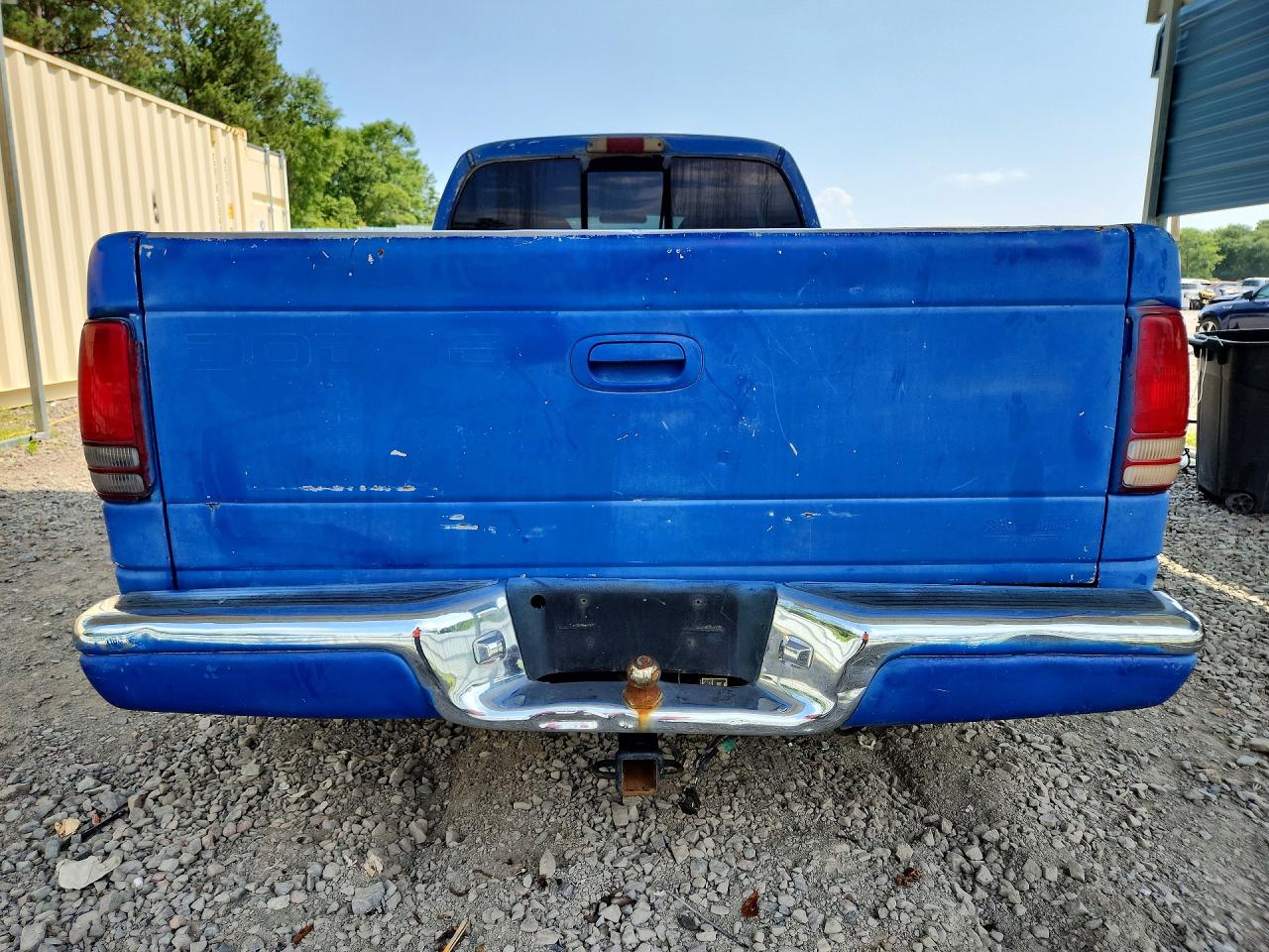 Dodge Dakota Base