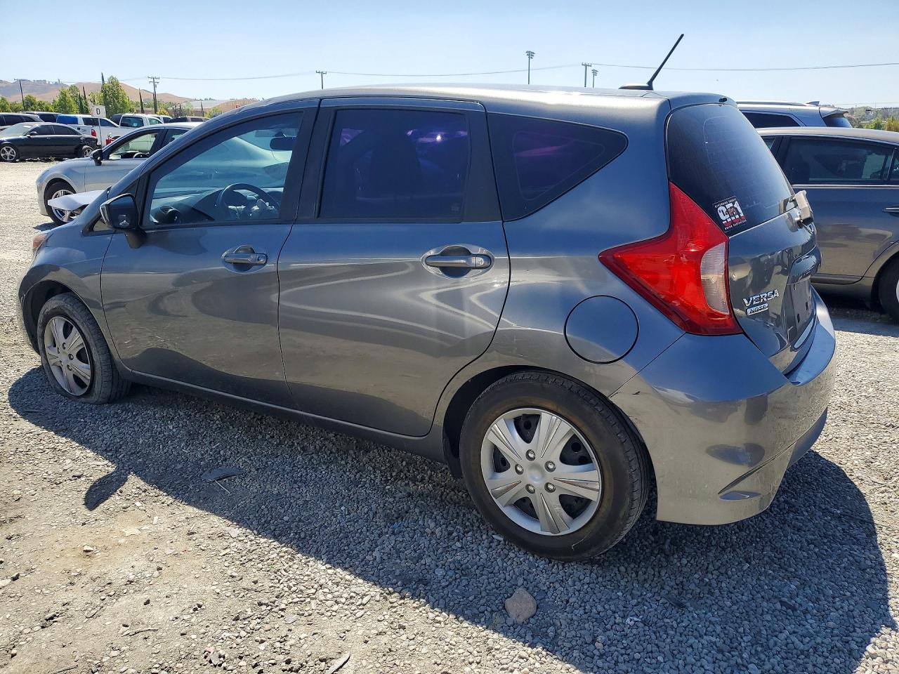 Nissan Versa Sv