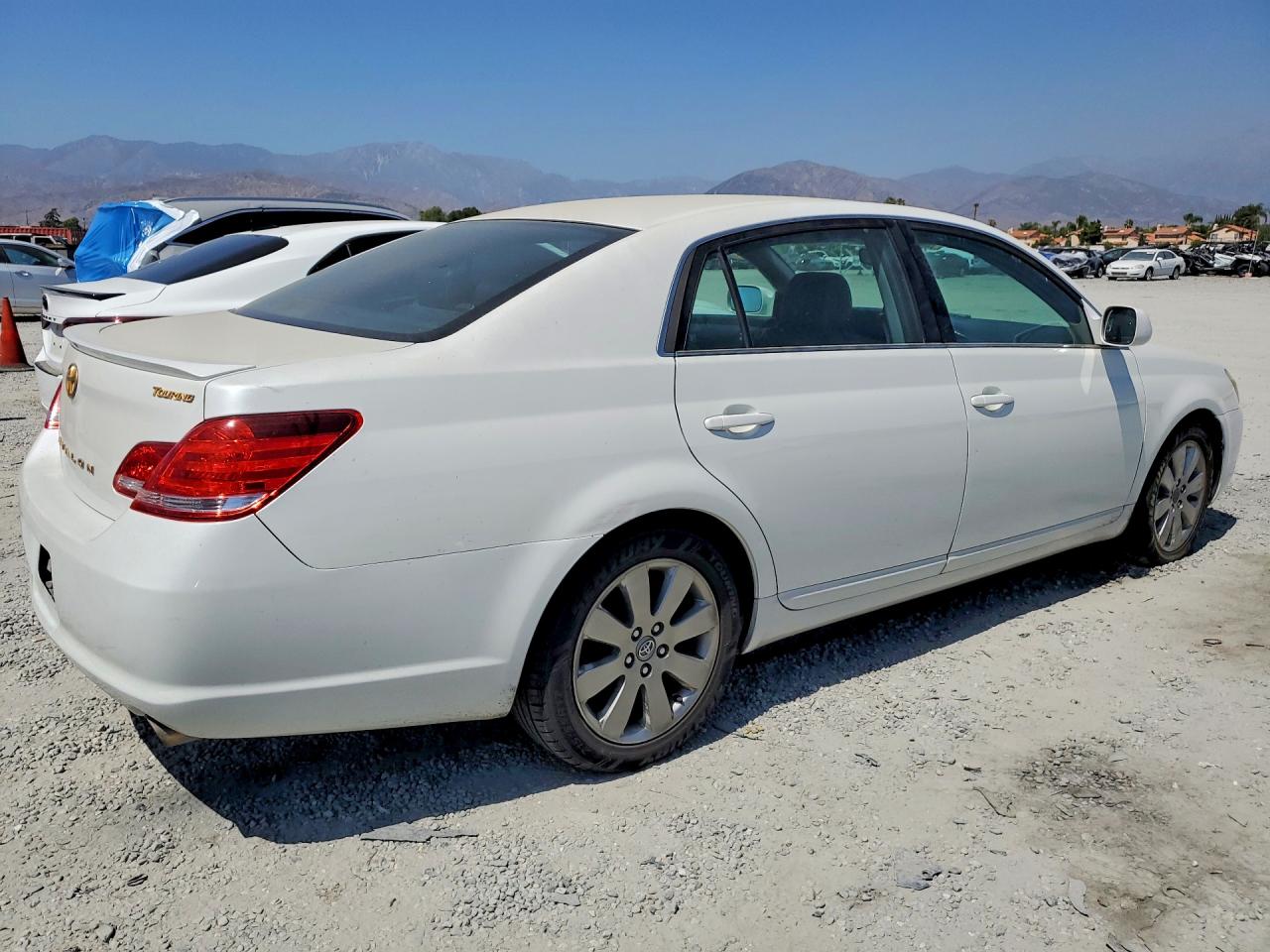 Toyota Avalon