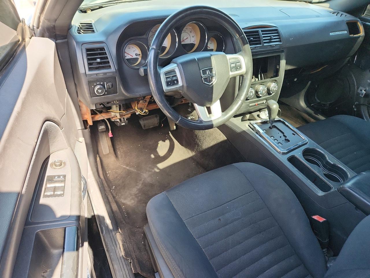 Dodge Challenger Sxt