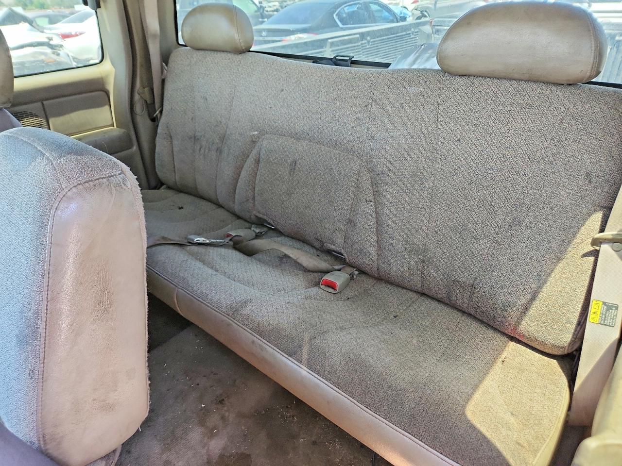 Chevrolet Silverado C1500