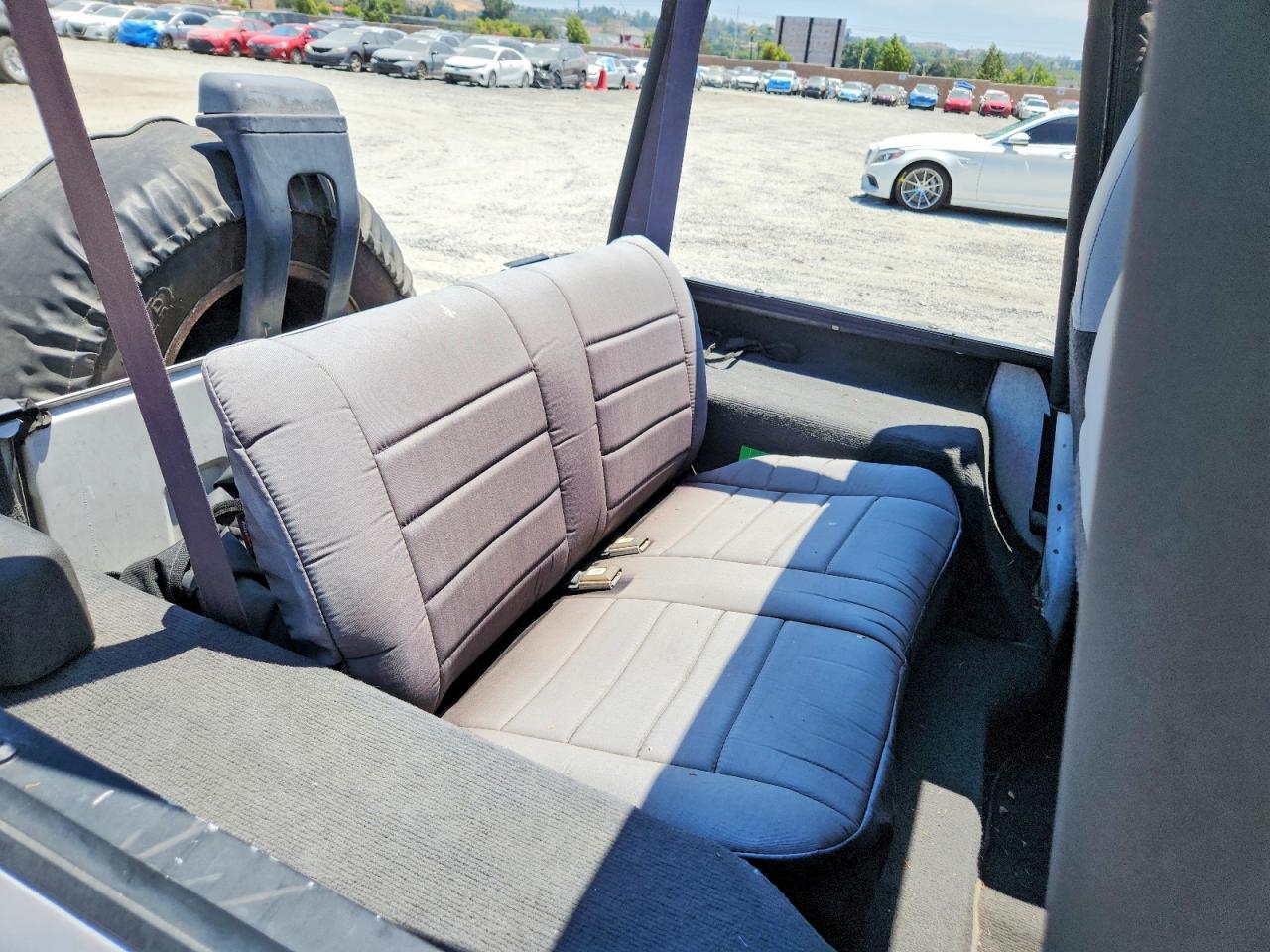 Jeep Wrangler Se