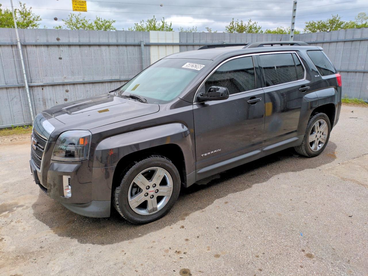 Salvage GMC Terrain Image