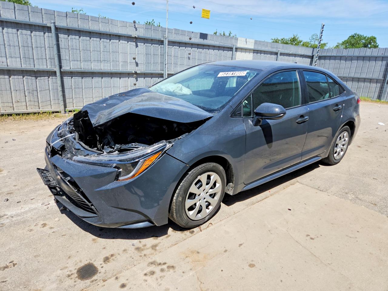 Salvage Toyota Corolla Image