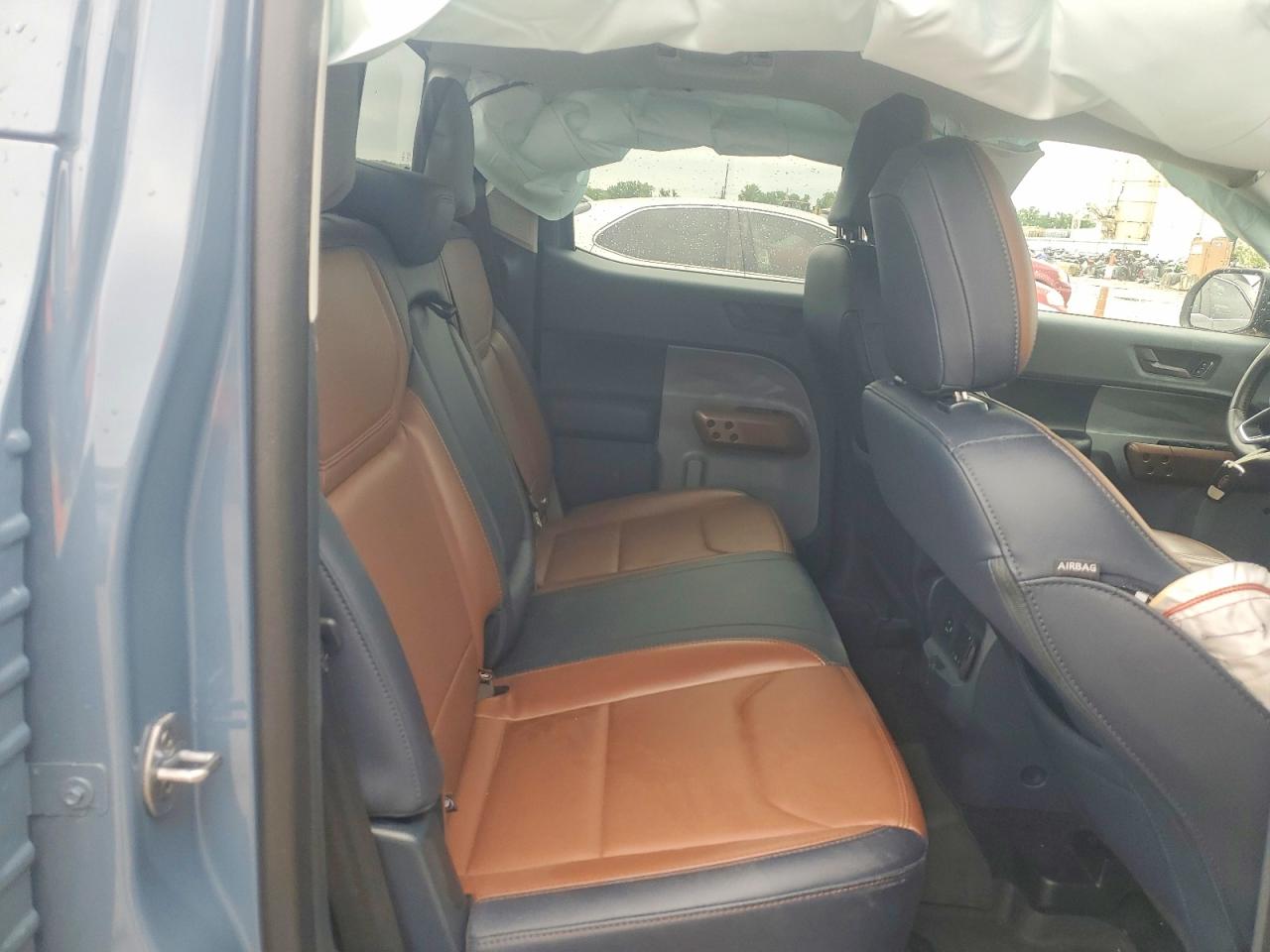 Ford Maverick Lariat