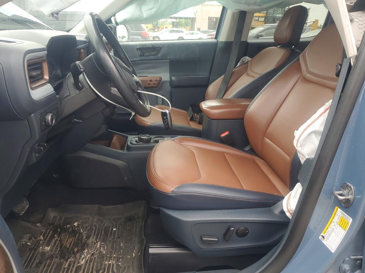 Ford Maverick Lariat