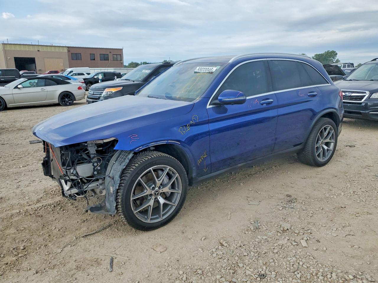 Salvage Mercedes-Benz GLC Image