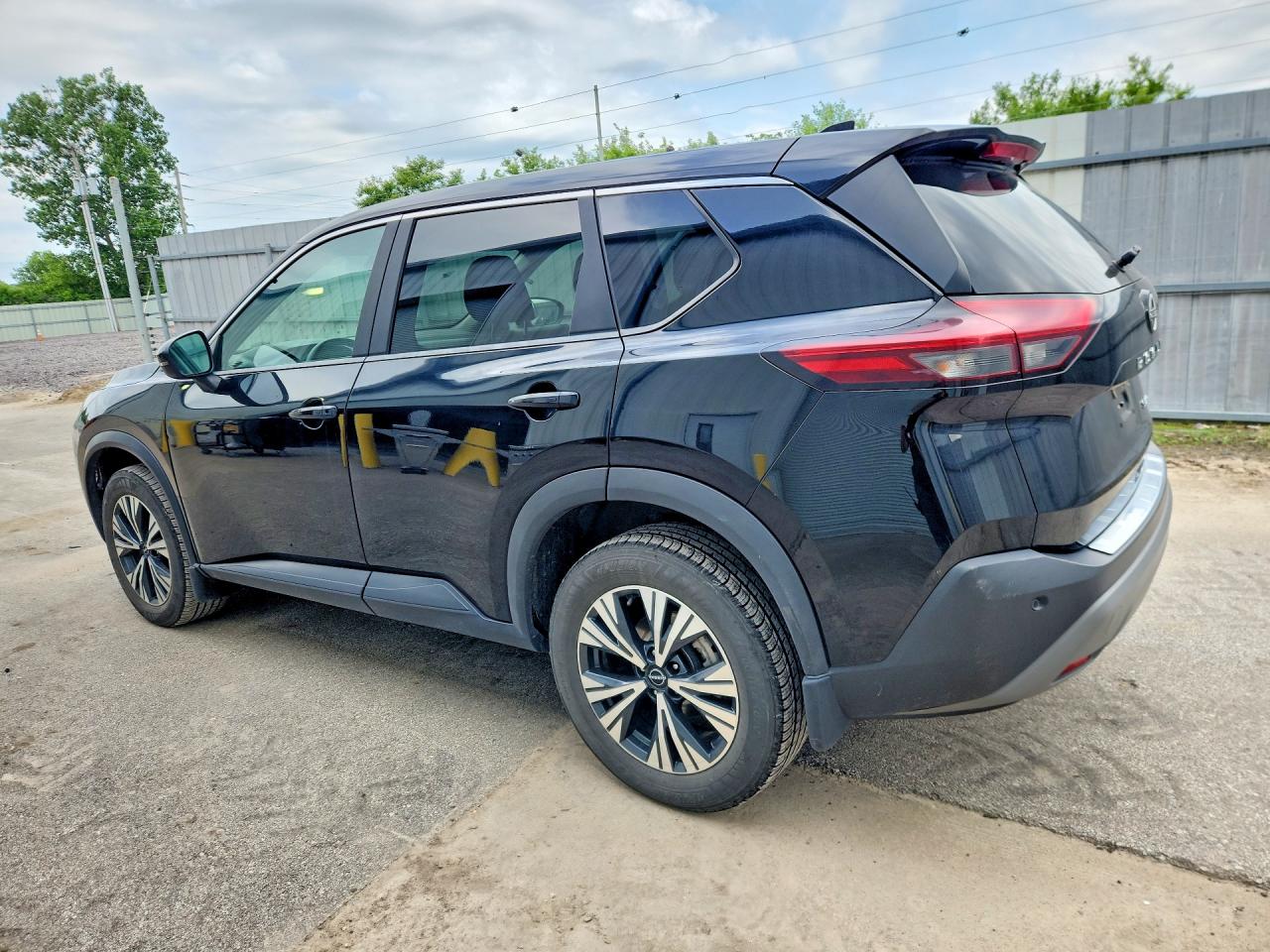 Nissan Rogue Sv