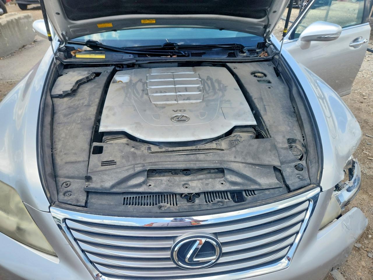 Lexus LS 460