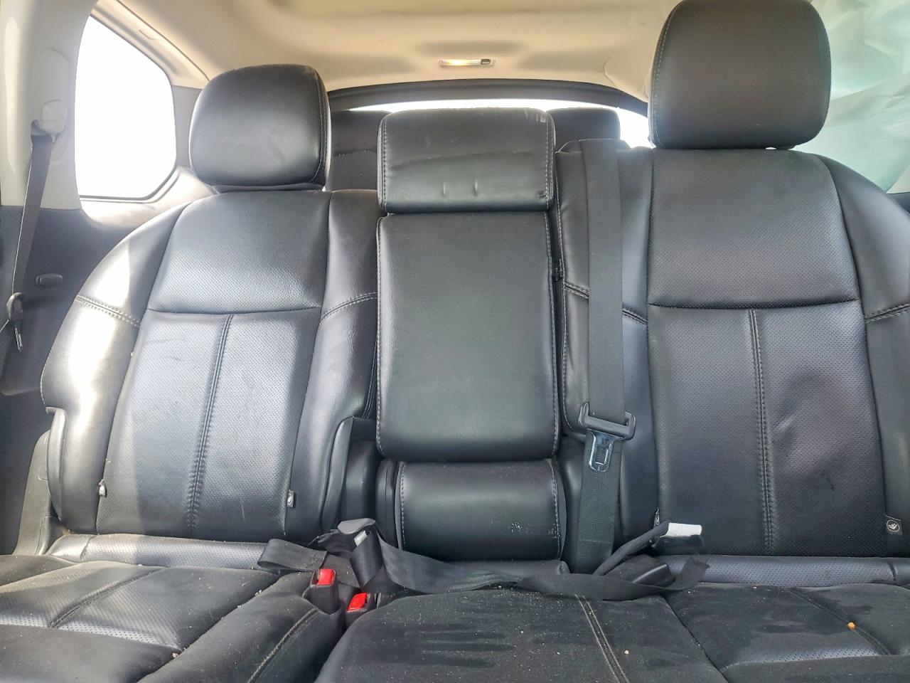 Nissan Pathfinder S