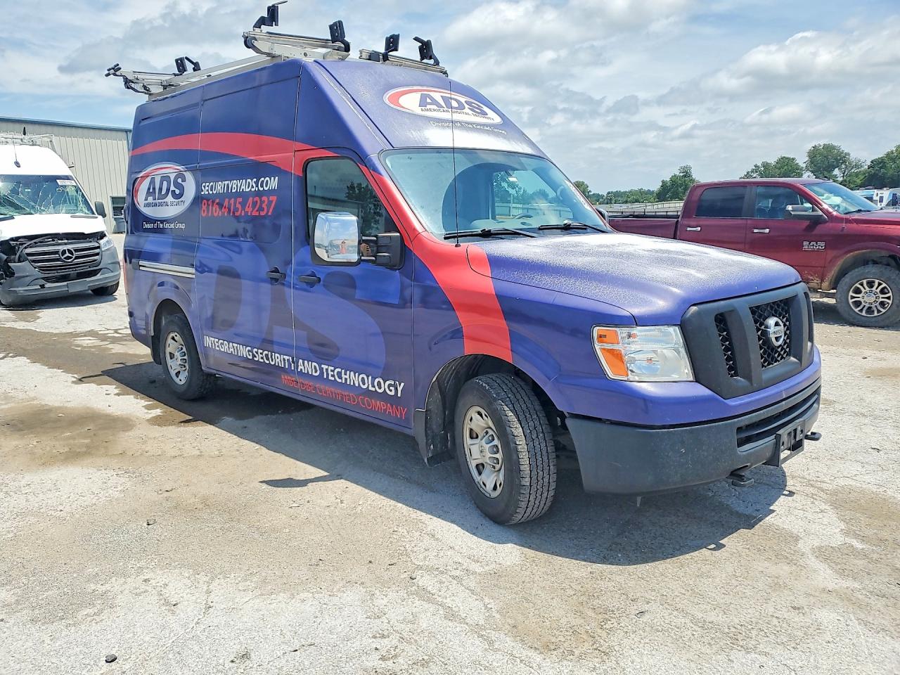 Nissan Nv 2500 Hd Sv