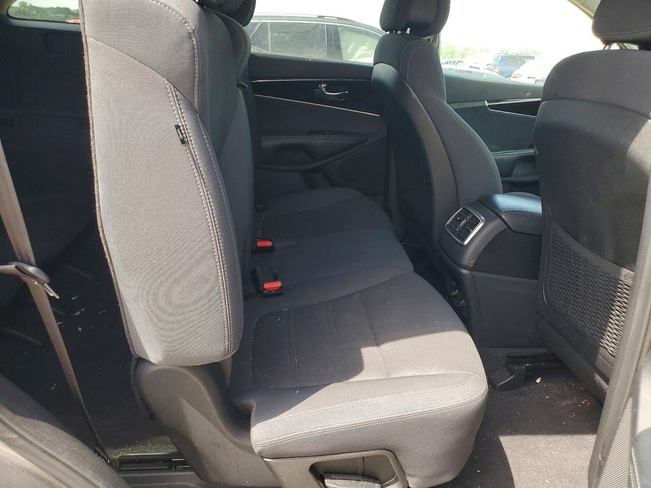 Kia Sorento Lx V6