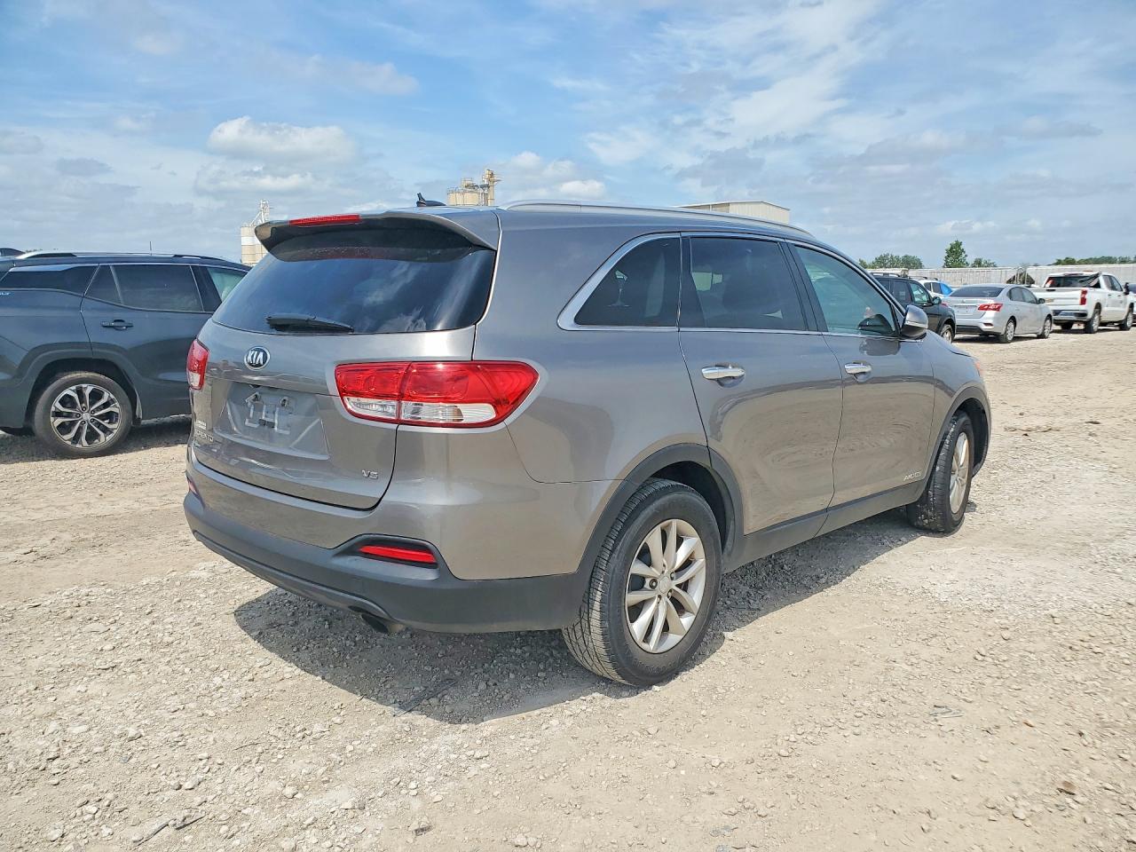 Kia Sorento Lx V6