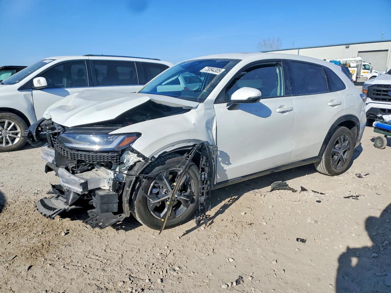 Salvage Honda HR-V Image