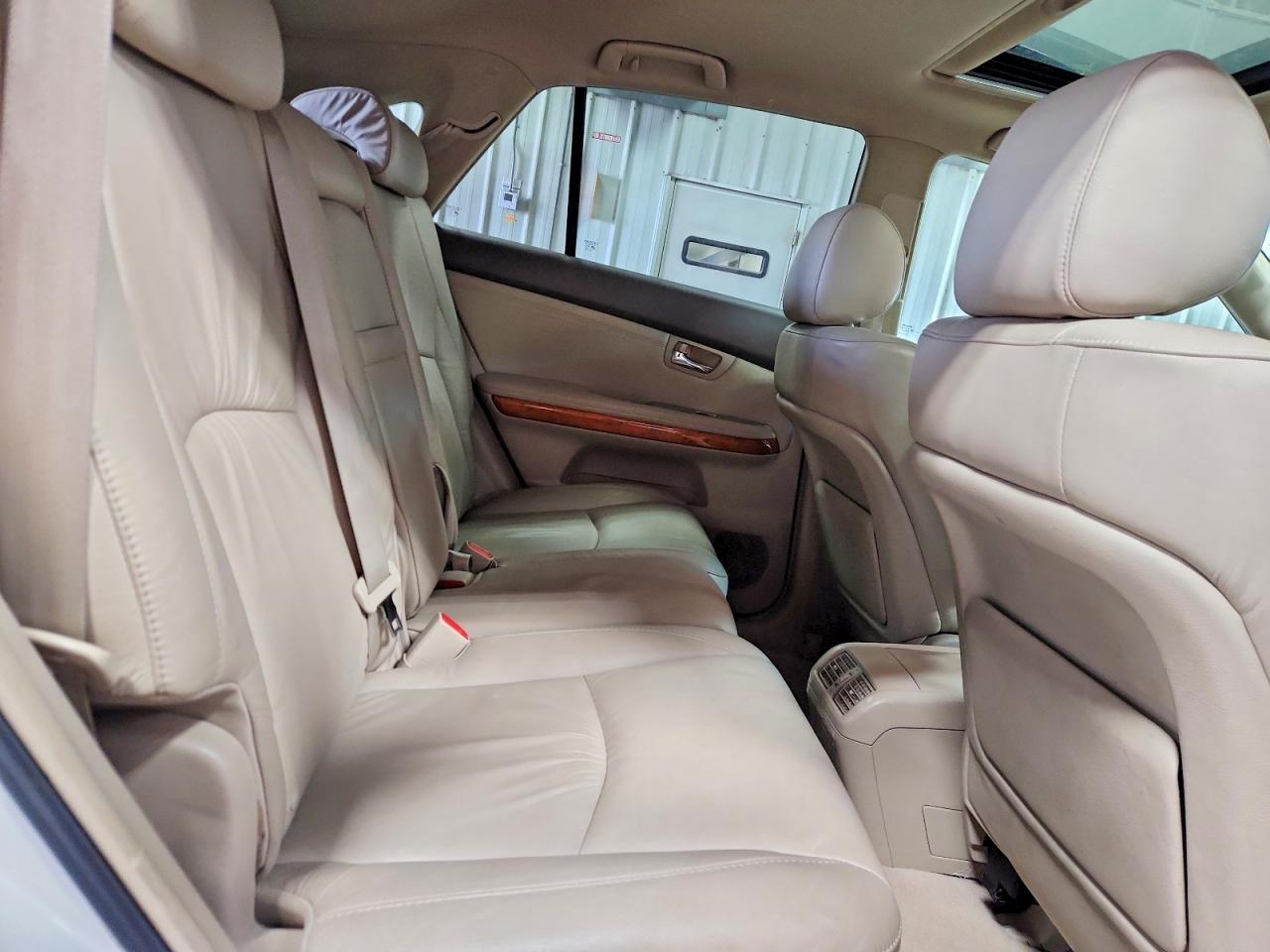 Lexus RX 330