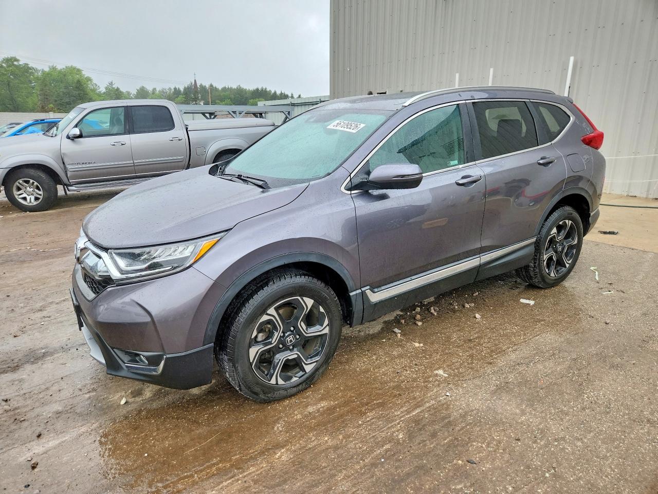 Salvage Honda Crv Image