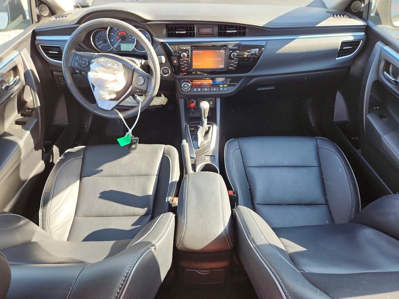 Toyota Corolla Le Premium