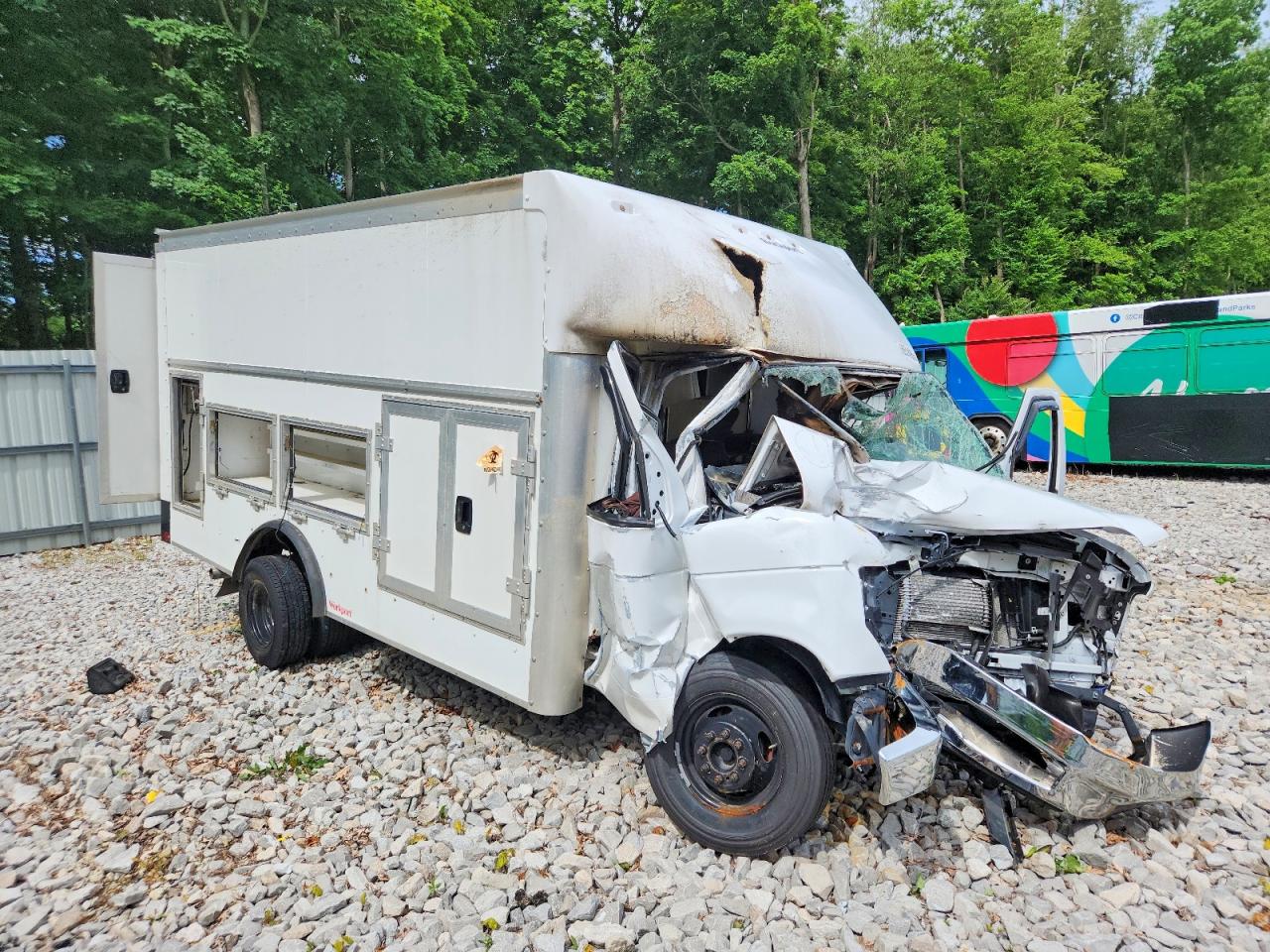 Salvage Ford Econoline Image