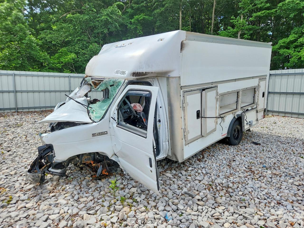 Ford Econoline E350 Super Duty Van