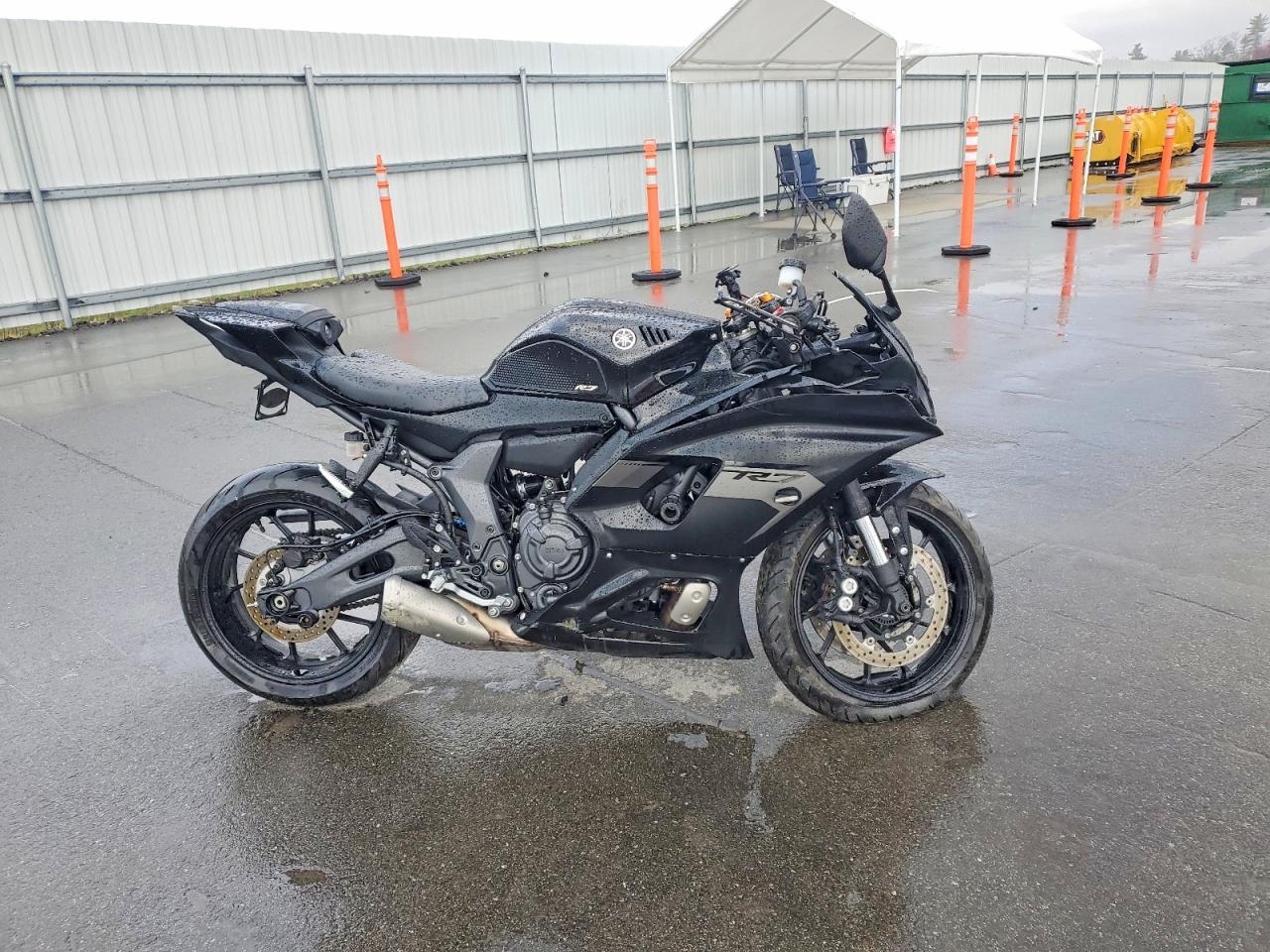 Salvage Yamaha Yzfr7 Image