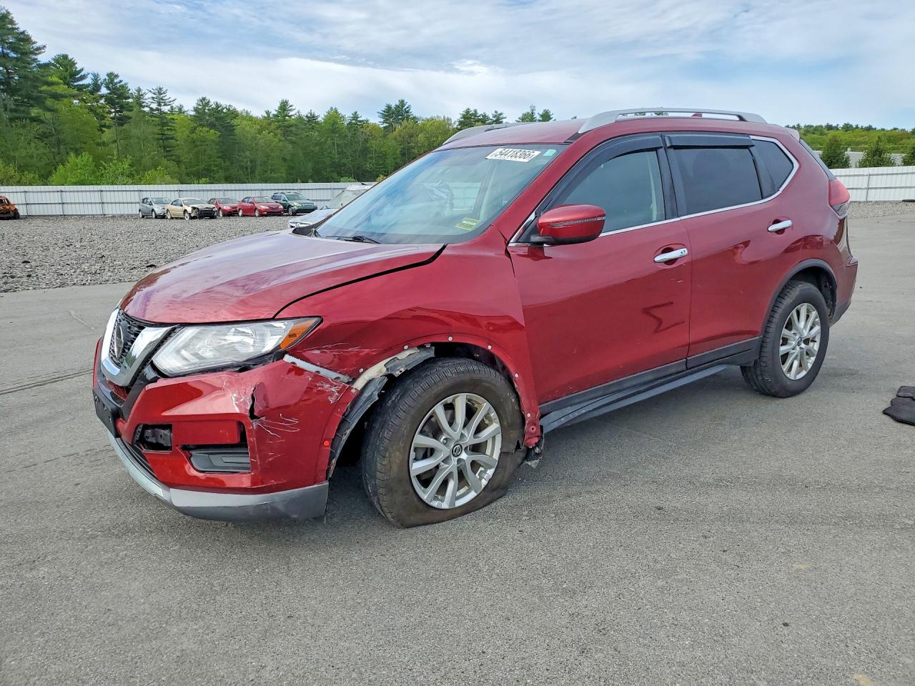 Salvage Nissan Rogue Image