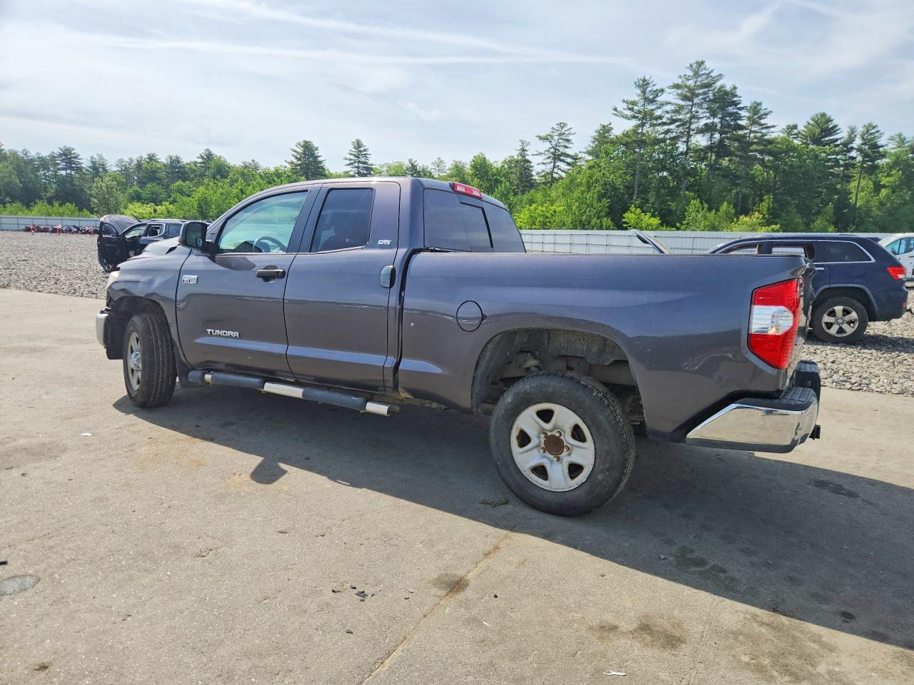 Toyota Tundra Sr5
