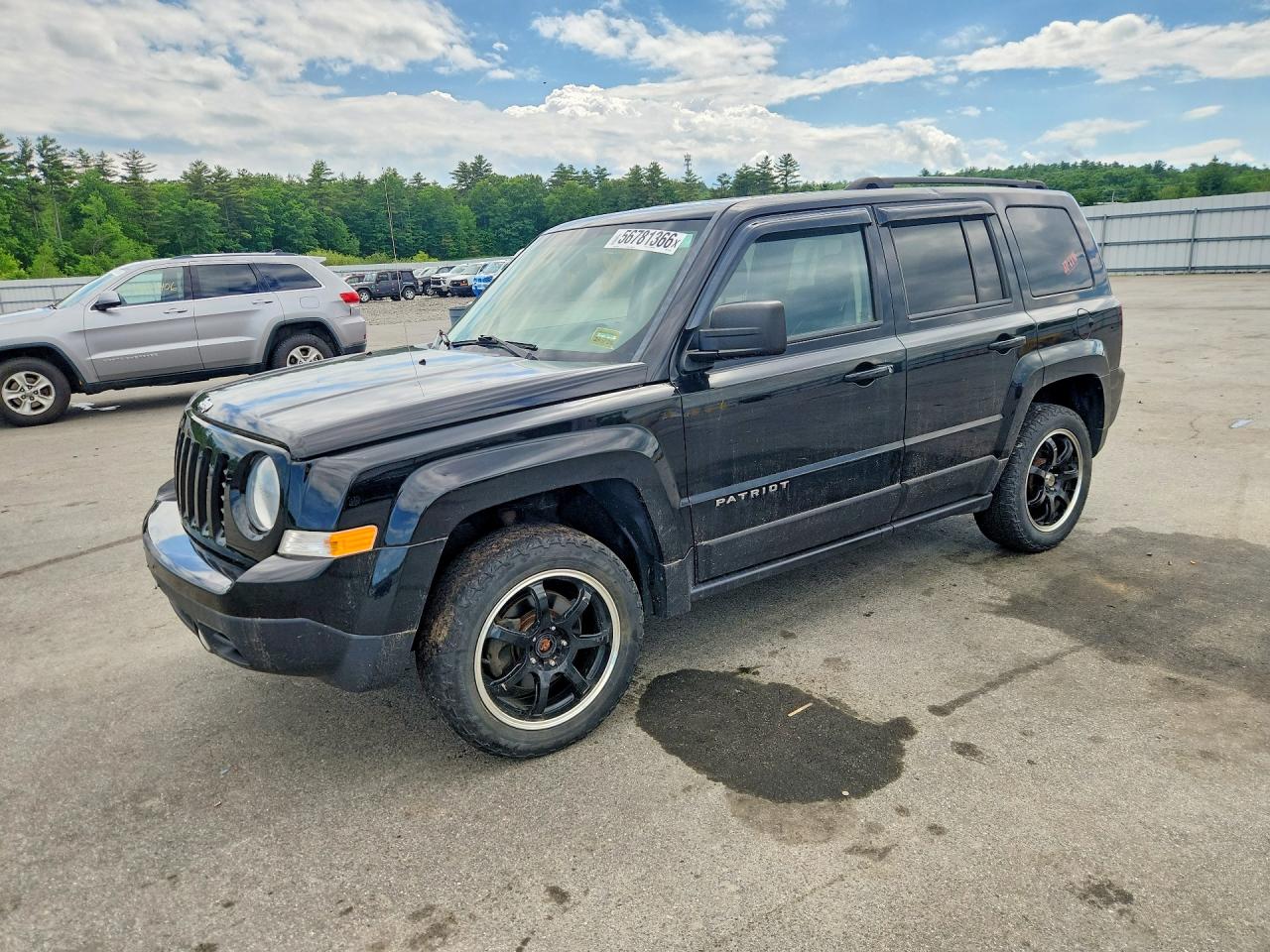 Salvage Jeep Patriot Image